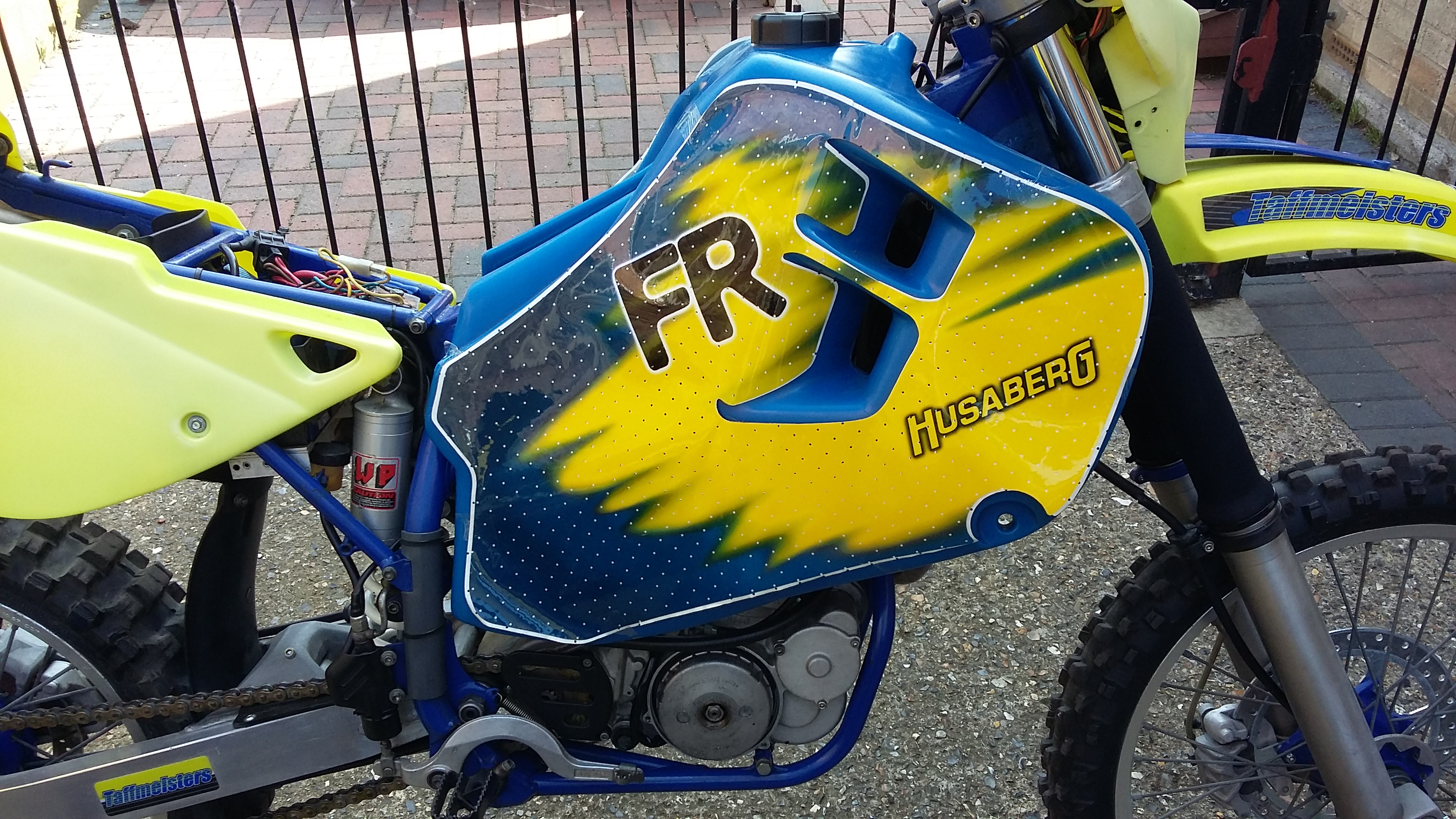 199066 - Husaberg RALLY FR 1999 TANK DECALS